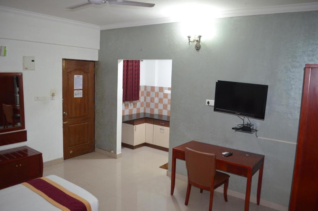 White Bricks Inn Бангалор Экстерьер фото